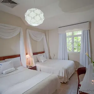 Отель Hodelpa Caribe Colonial
